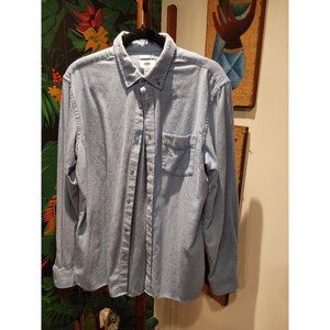 Old Navy Men's Super Soft Cotton Flannel Light Blue Slim Fit Shirt. Size Medium